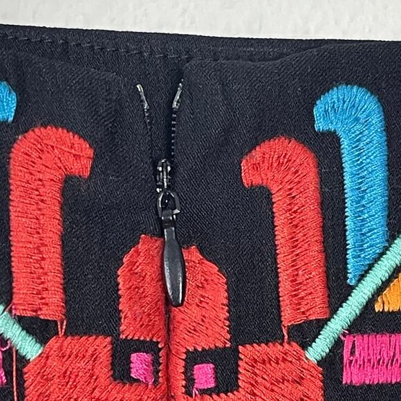 J. MARIE EMBROIDERED ABSTRACT MINI SKIRT SIZE XS FESTIVAL BOHO - Picture 4 of 6